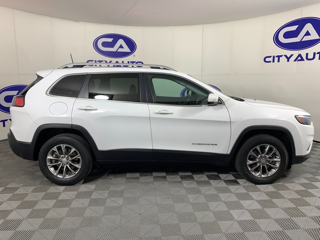 Used 2019 Jeep Cherokee SUV