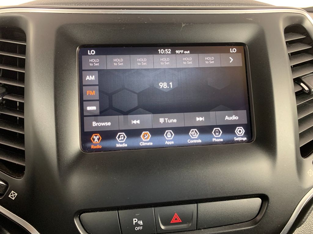 Used 2019 Jeep Cherokee SUV