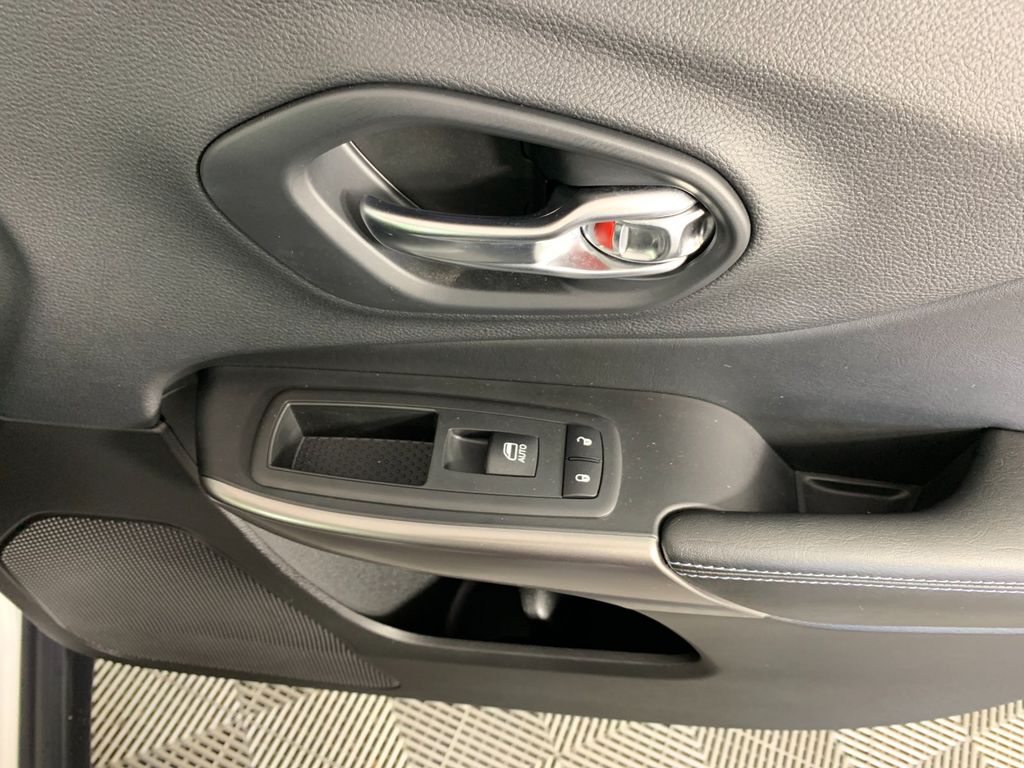 Used 2019 Jeep Cherokee SUV