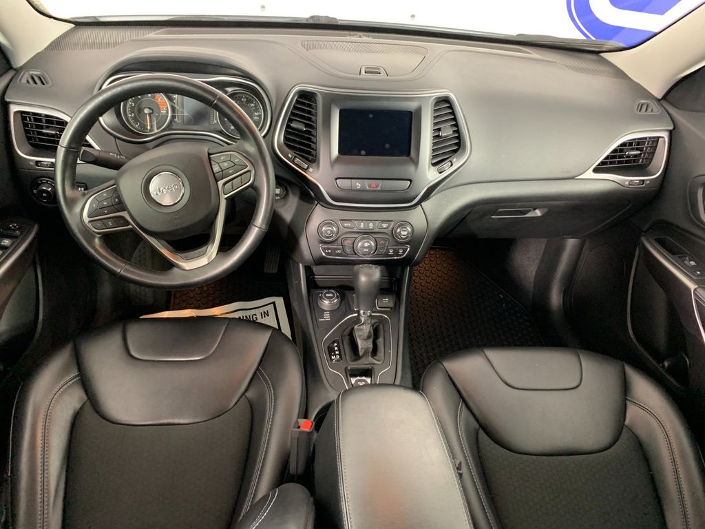 Used 2019 Jeep Cherokee SUV