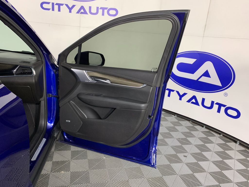 Used 2023 Cadillac XT6 SUV