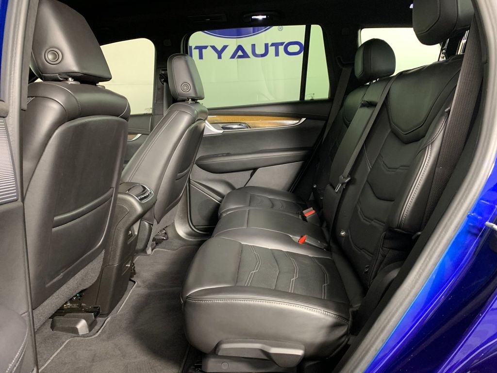 Used 2023 Cadillac XT6 SUV