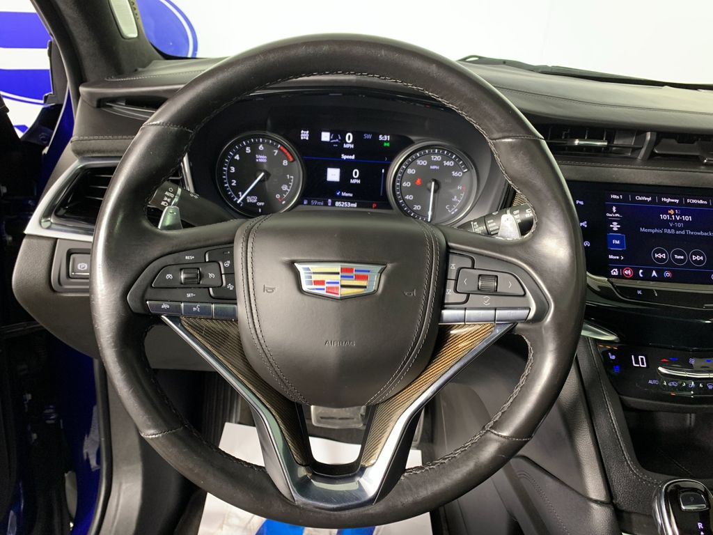 Used 2023 Cadillac XT6 SUV