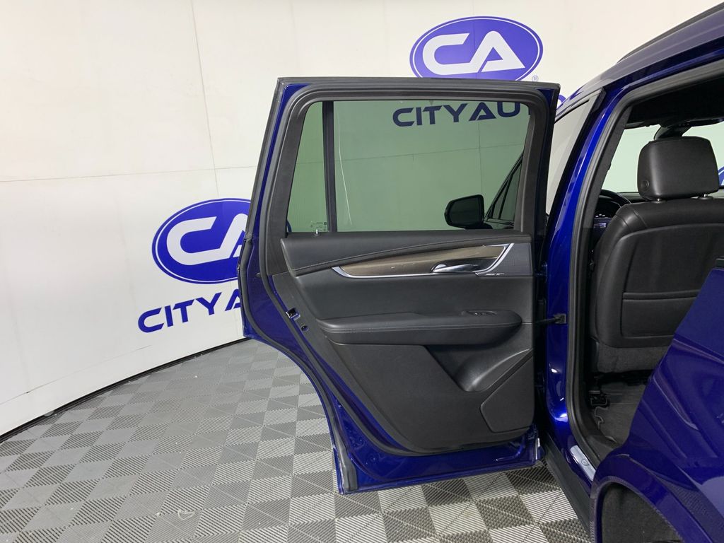 Used 2023 Cadillac XT6 SUV