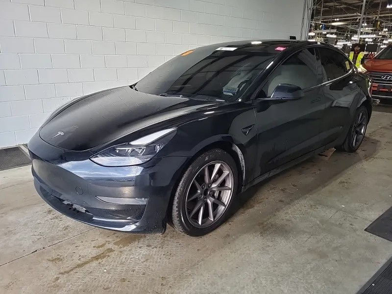 2023 Tesla Model 3 -'s photo