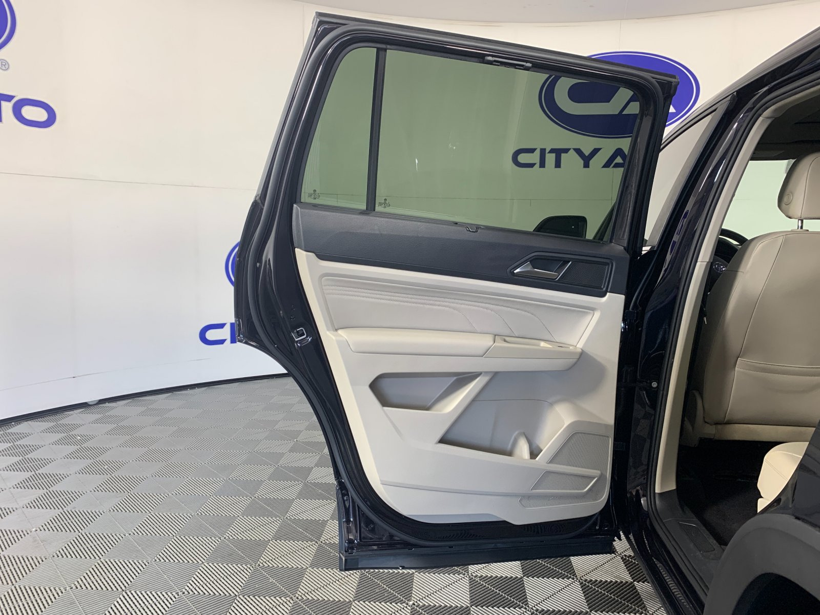 Used 2021 Volkswagen Atlas SUV