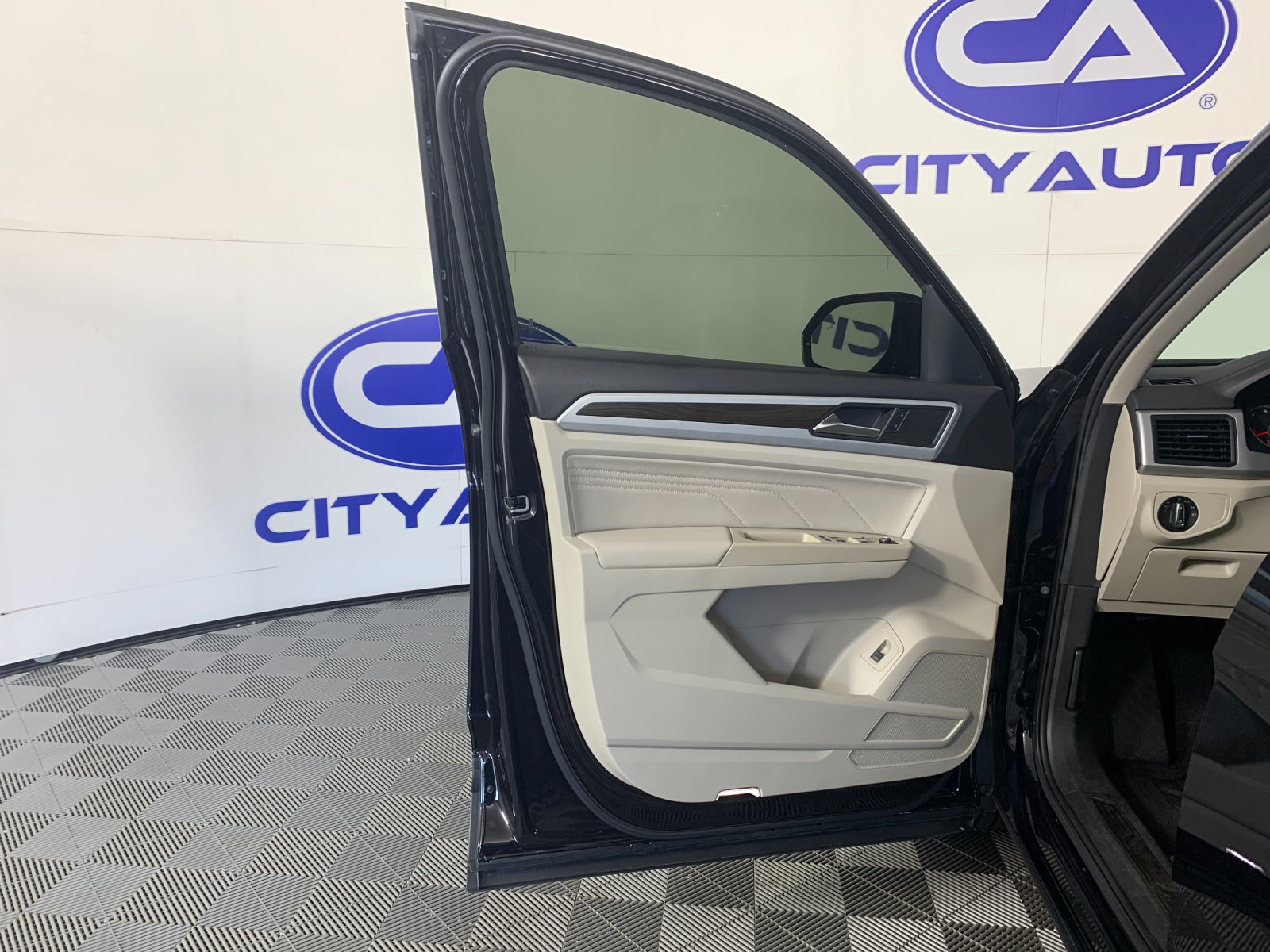 Used 2021 Volkswagen Atlas SUV