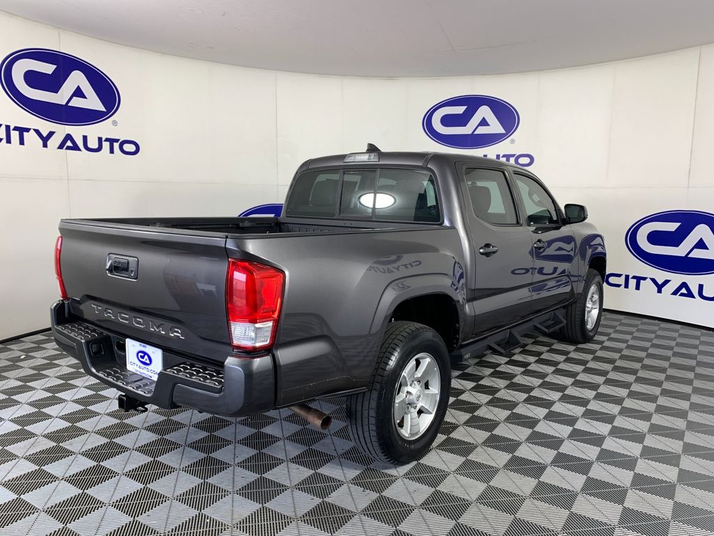 Used 2016 Toyota Tacoma Truck