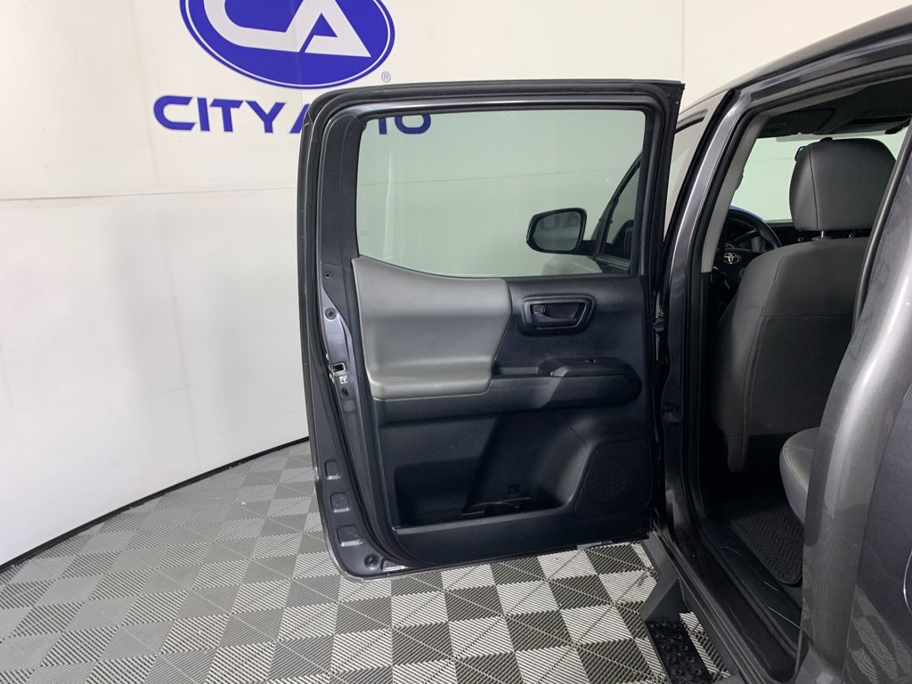 Used 2016 Toyota Tacoma Truck
