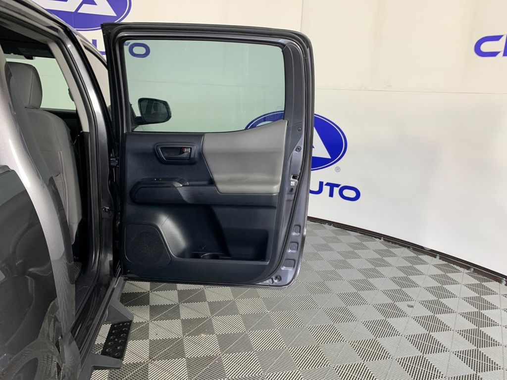 Used 2016 Toyota Tacoma Truck