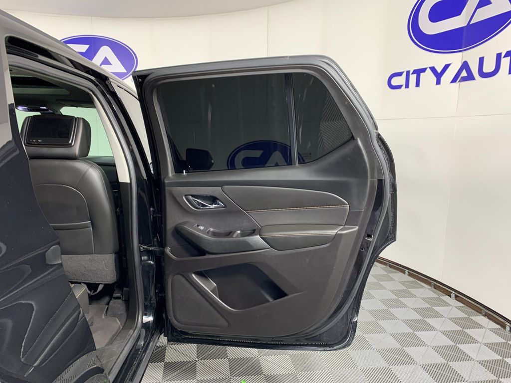 Used 2020 Chevrolet Traverse SUV