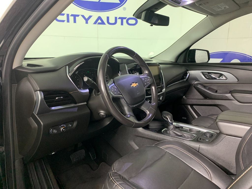Used 2020 Chevrolet Traverse SUV