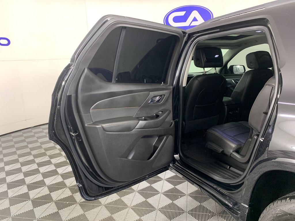 Used 2020 Chevrolet Traverse SUV