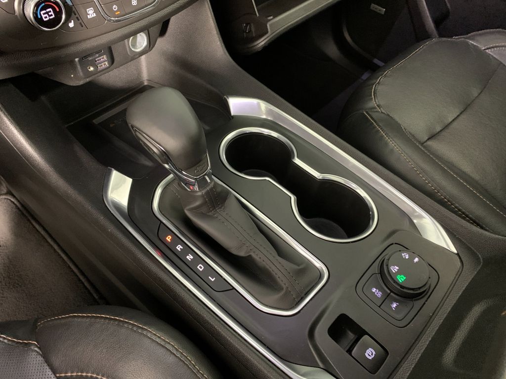 Used 2020 Chevrolet Traverse SUV