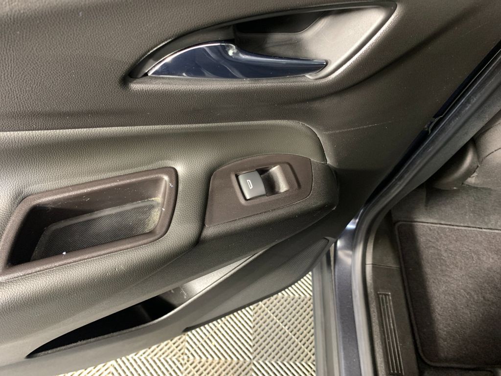 Used 2022 Chevrolet Equinox SUV