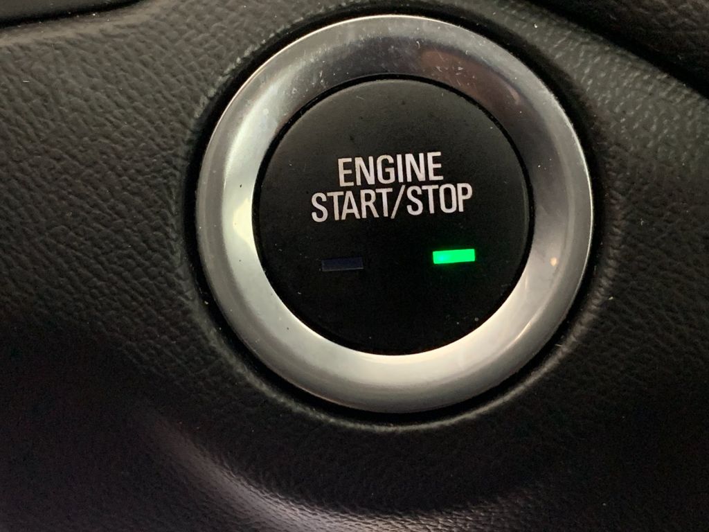 Used 2022 Chevrolet Equinox SUV