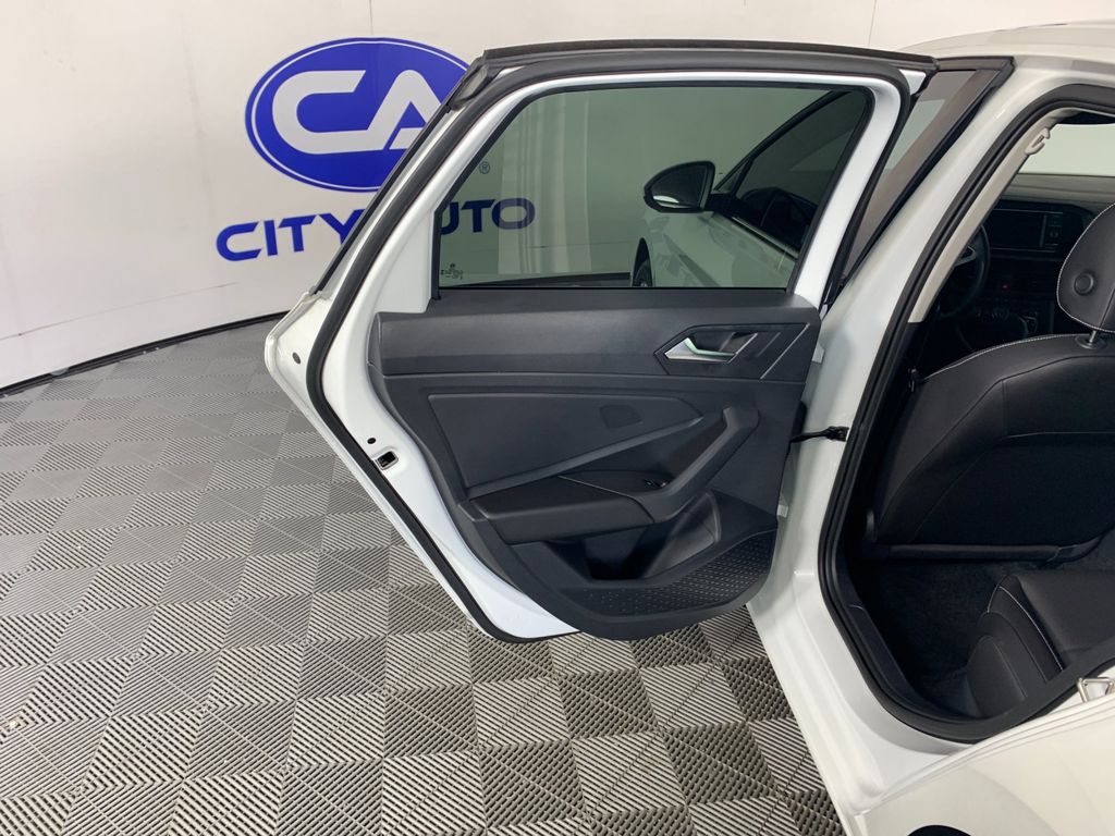 Used 2023 Volkswagen Jetta Sedan