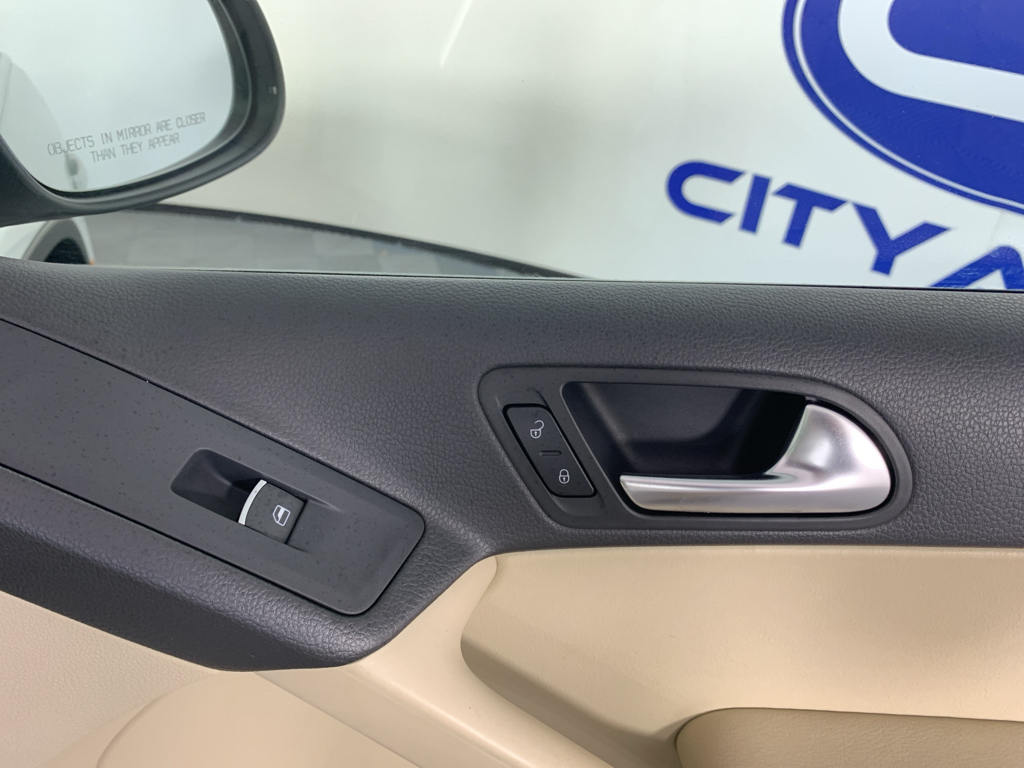 Used 2015 Volkswagen Tiguan SUV