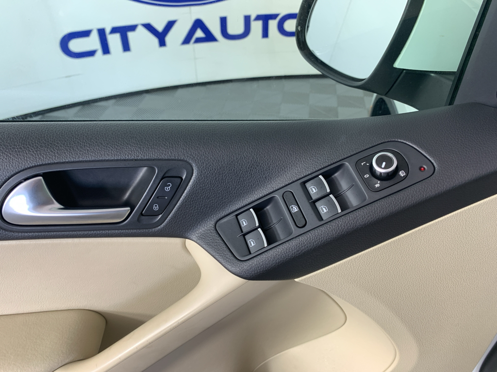 Used 2015 Volkswagen Tiguan SUV