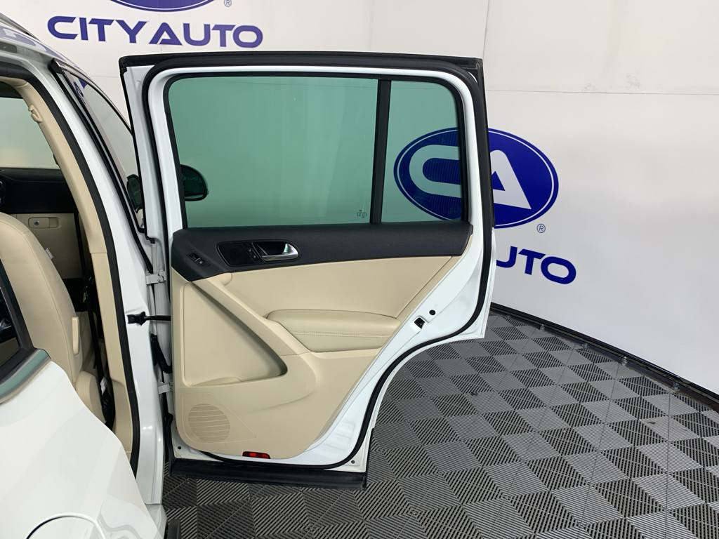 Used 2015 Volkswagen Tiguan SUV
