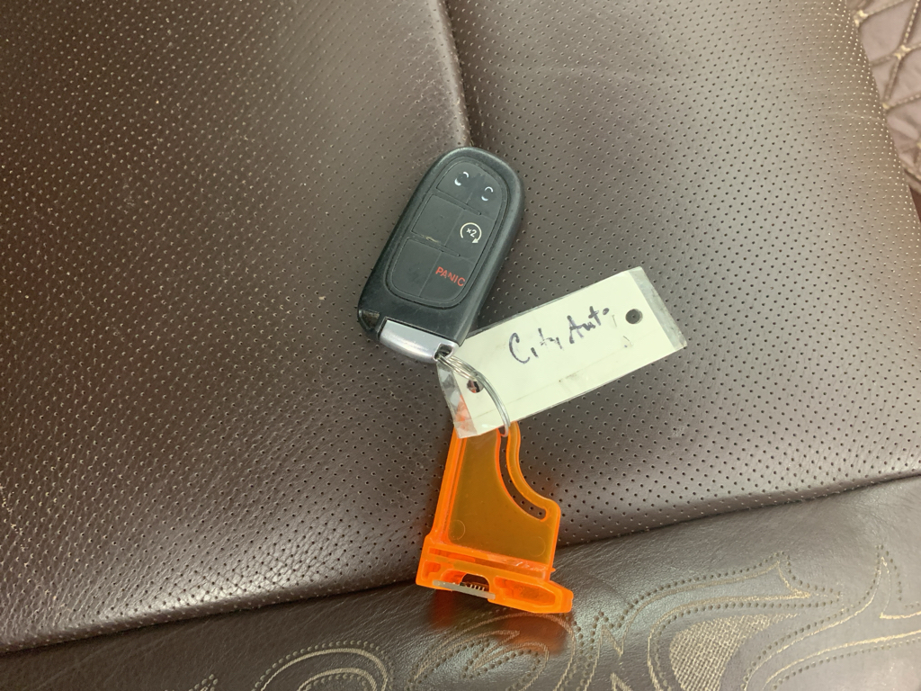 Vehicle photo 41