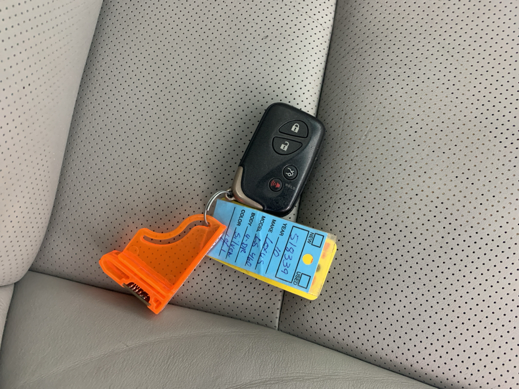 Vehicle photo 41