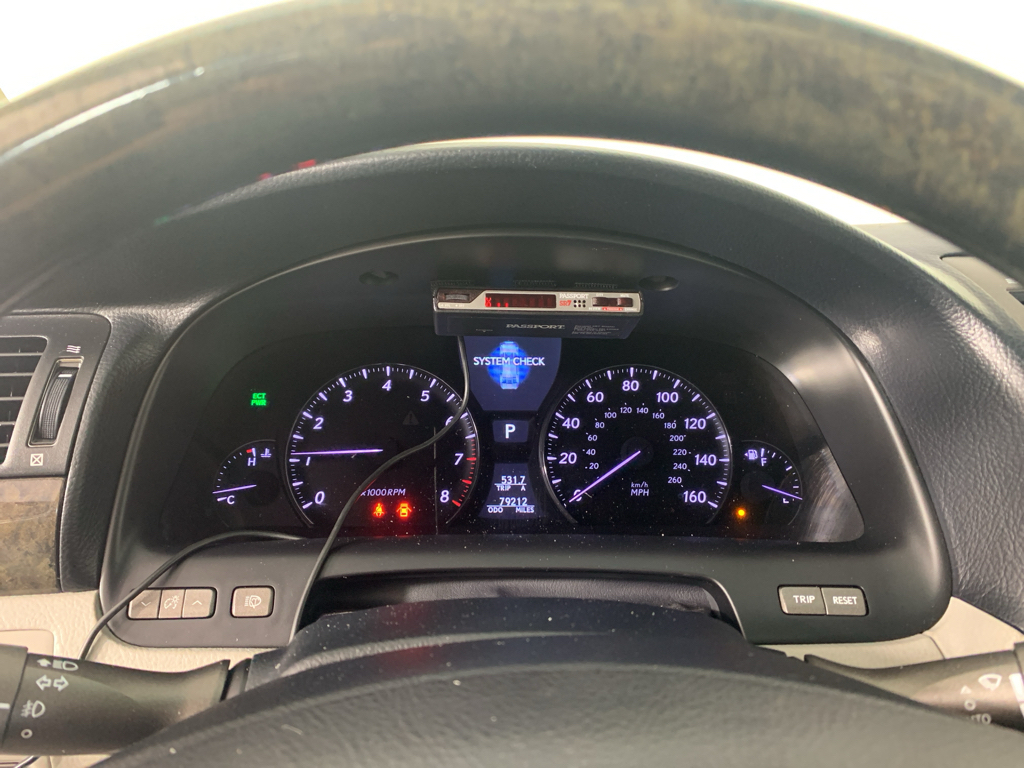 Vehicle photo 22