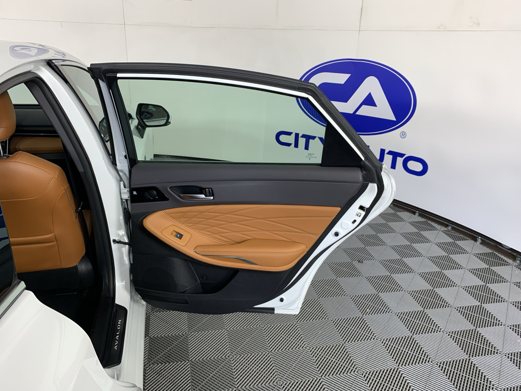 Used 2020 Toyota Avalon Sedan