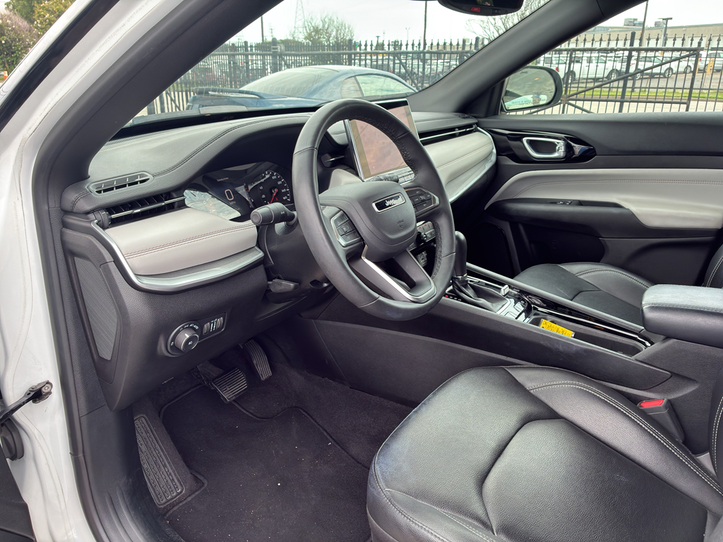 Used 2025 Jeep Compass SUV