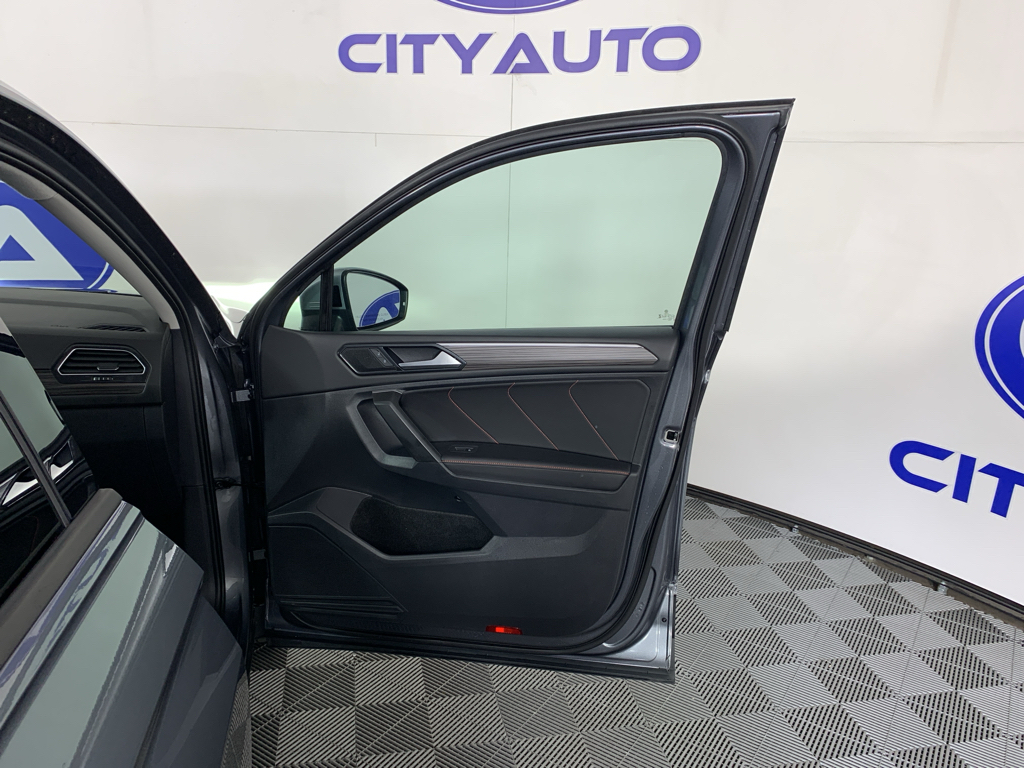 Used 2024 Volkswagen Tiguan SUV