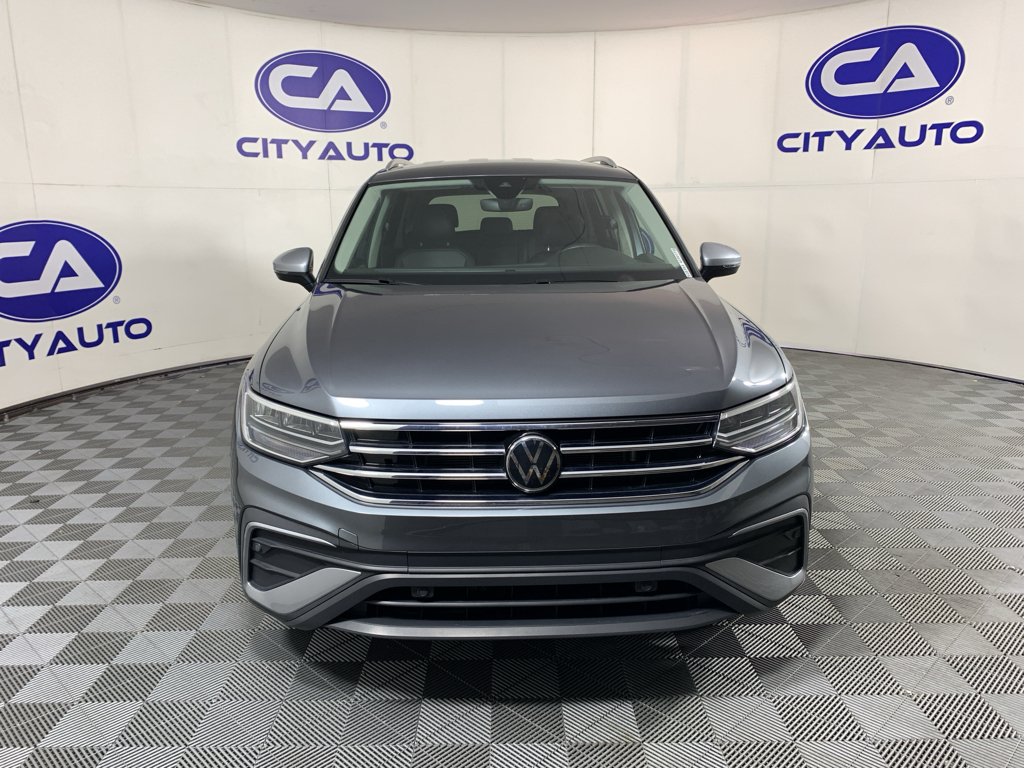 Used 2024 Volkswagen Tiguan SUV