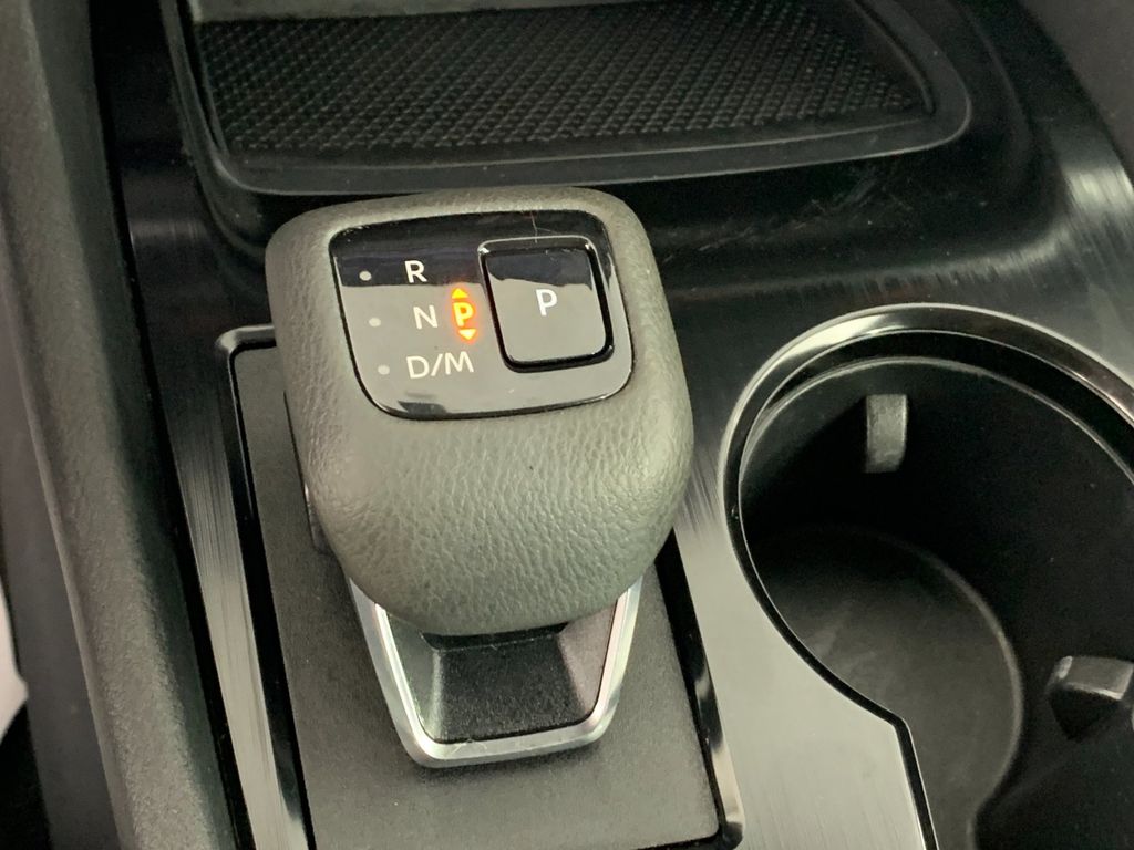 Used 2024 Nissan Rogue SUV