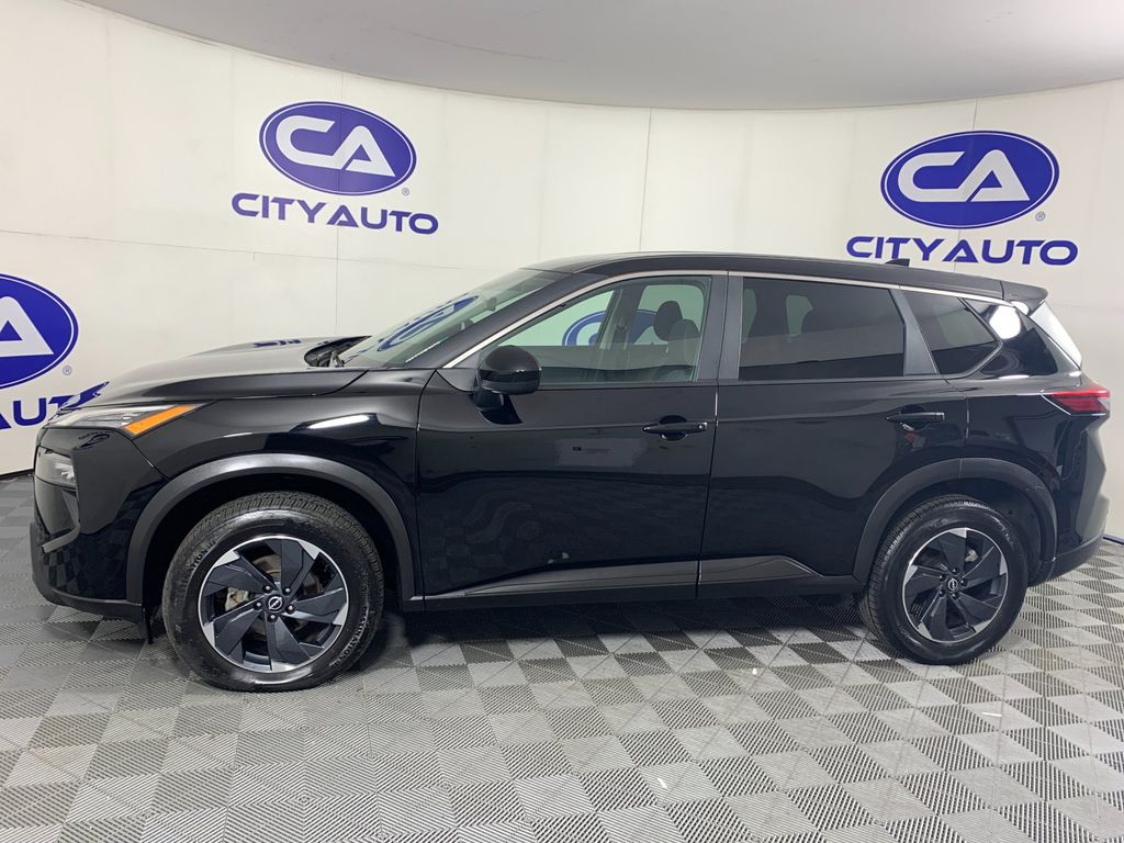 Used 2024 Nissan Rogue SUV