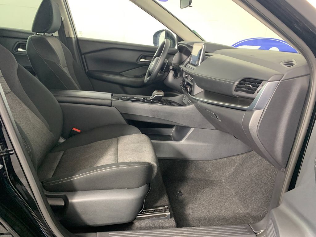 Used 2024 Nissan Rogue SUV