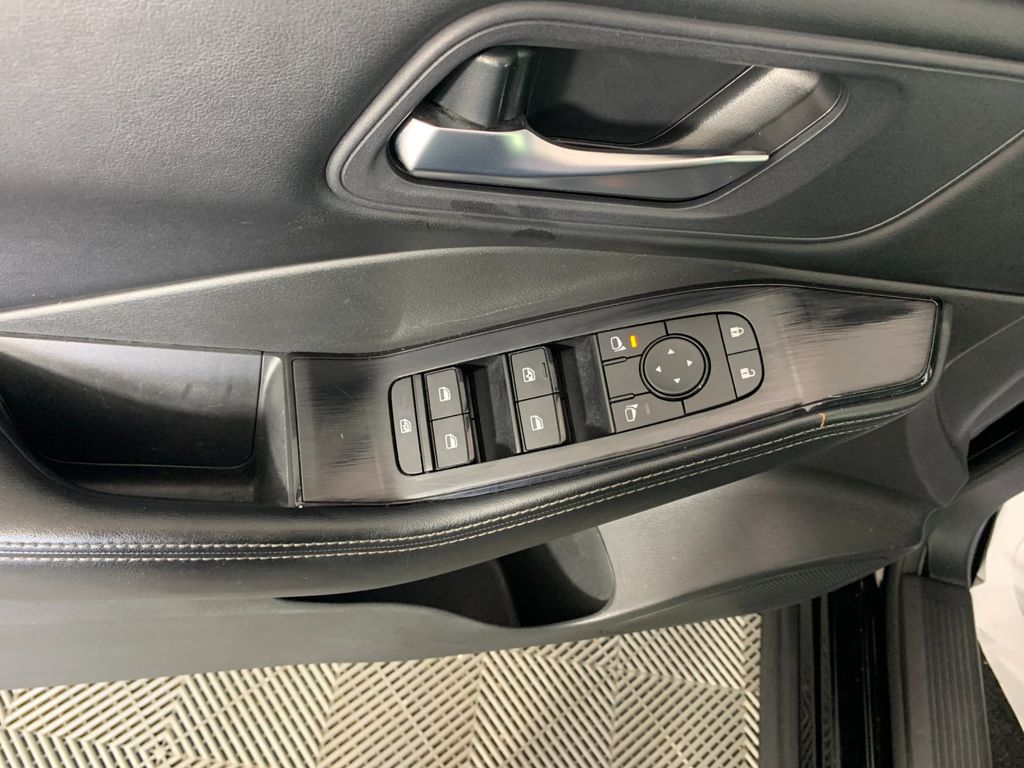 Used 2024 Nissan Rogue SUV