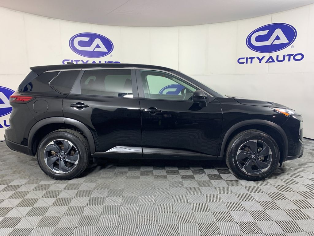 Used 2024 Nissan Rogue SUV
