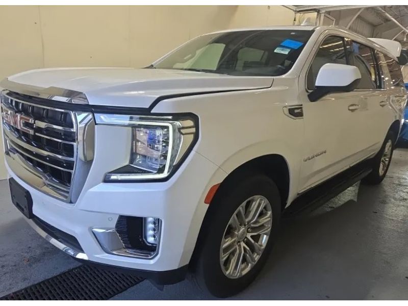 2023 GMC Yukon 4WD SLT's photo