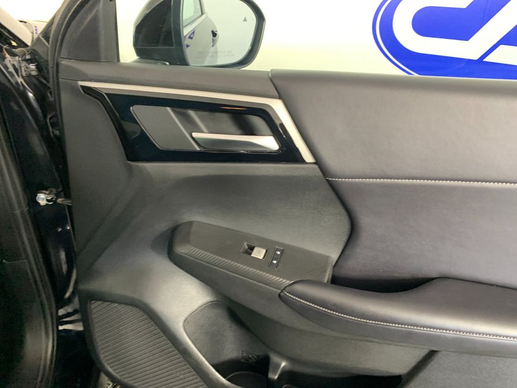 Used 2024 Mitsubishi Outlander SUV