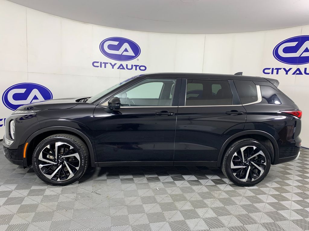 Used 2024 Mitsubishi Outlander SUV