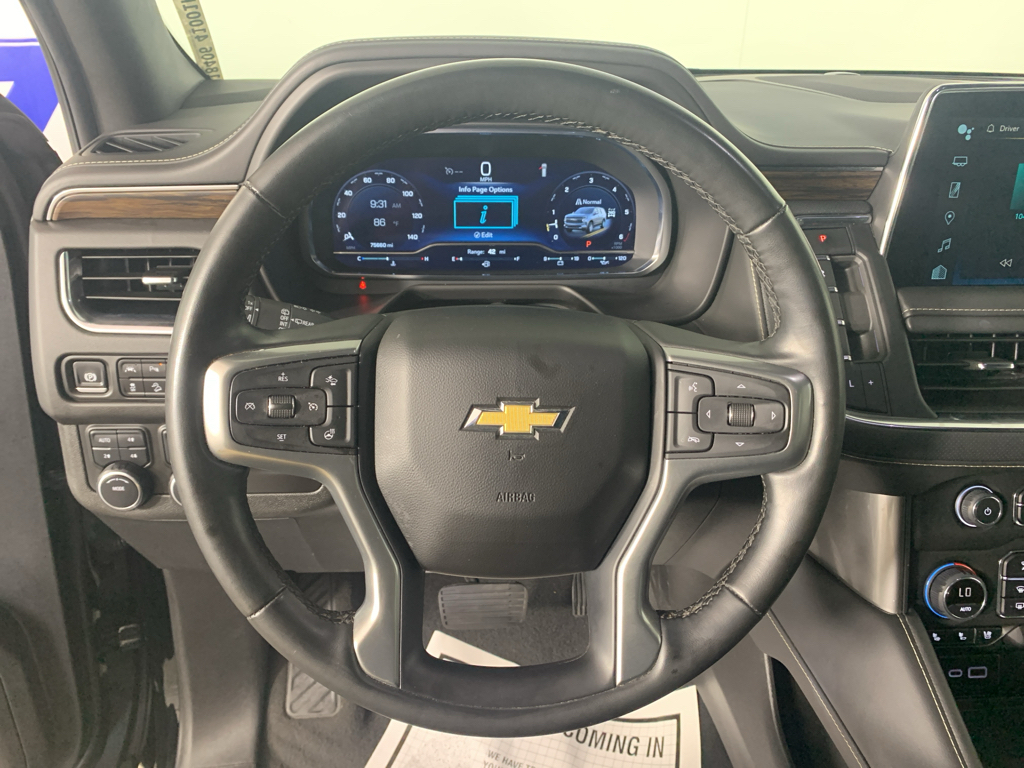 Vehicle photo 19