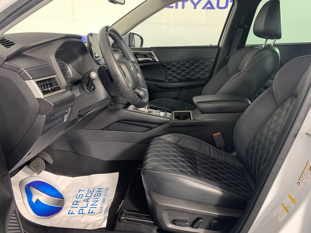 Used 2022 Mitsubishi Outlander SUV
