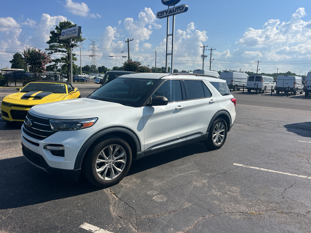 2020 Ford Explorer XLT RWD's photo