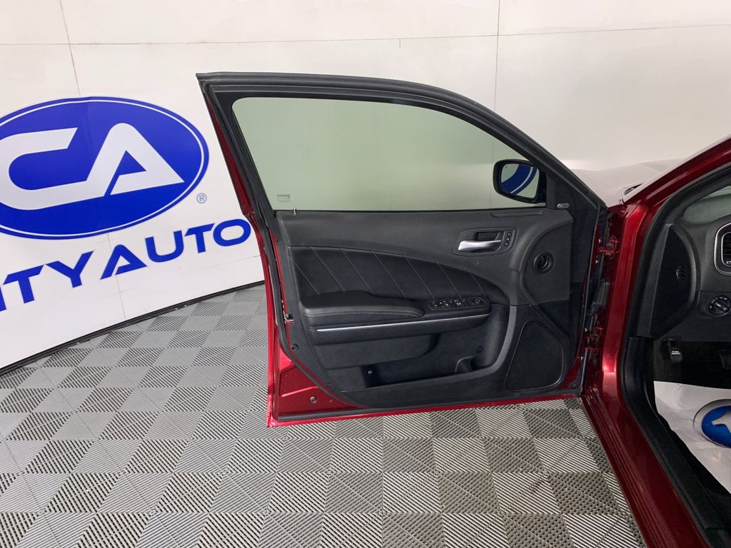 Used 2018 Dodge Charger Sedan