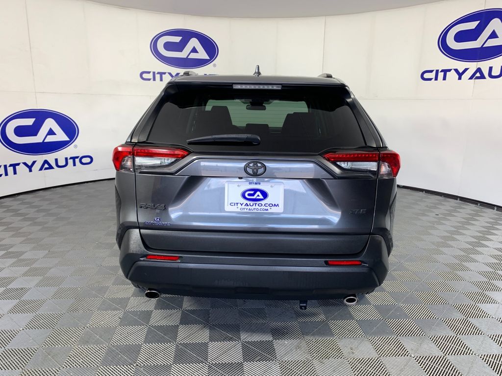 Used 2020 Toyota RAV4 SUV