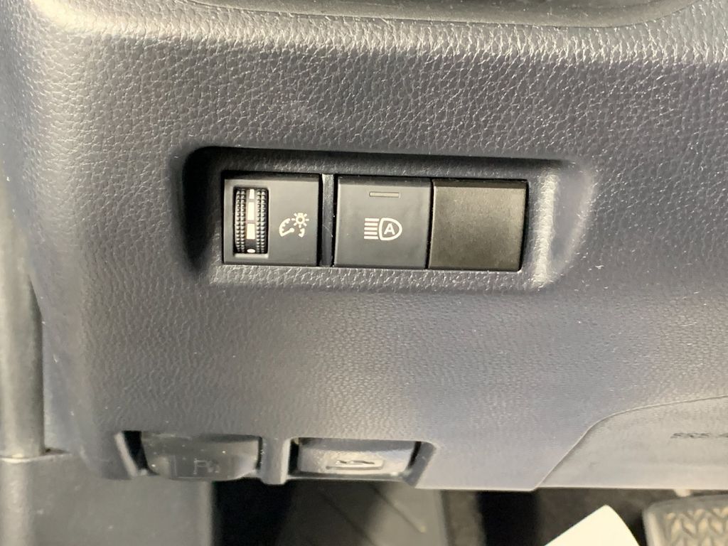 Used 2020 Toyota RAV4 SUV