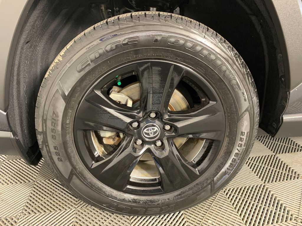 Used 2020 Toyota RAV4 SUV
