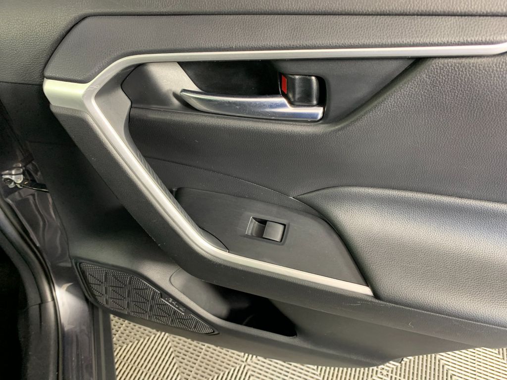 Used 2020 Toyota RAV4 SUV