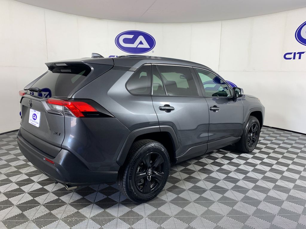 Used 2020 Toyota RAV4 SUV