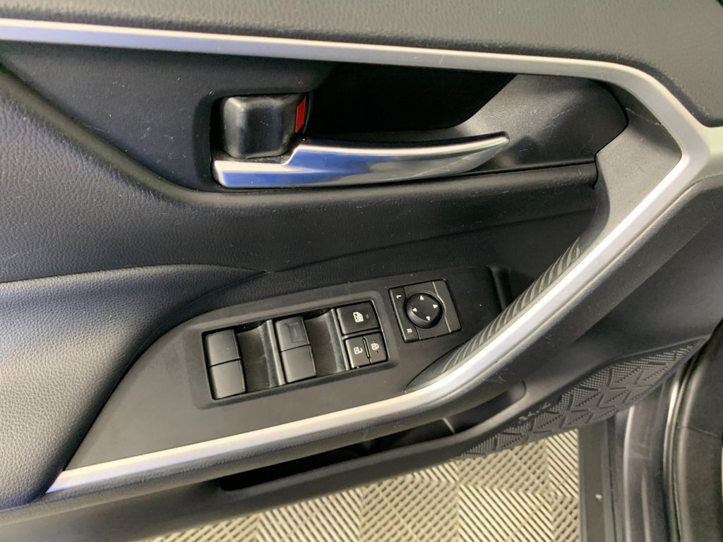 Used 2020 Toyota RAV4 SUV