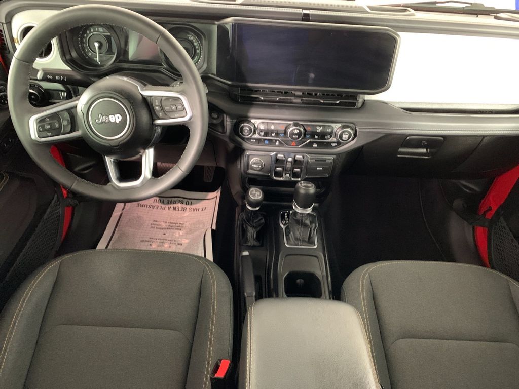 Used 2025 Jeep Wrangler 4xe SUV